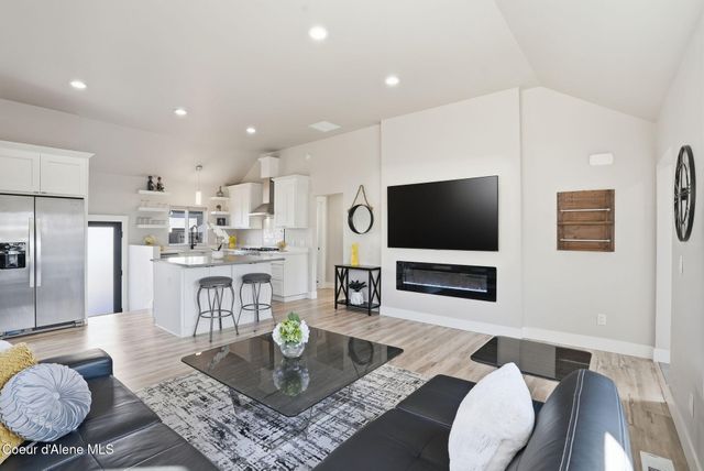 623 W Empire AVE, Coeur D'alene, ID 83814