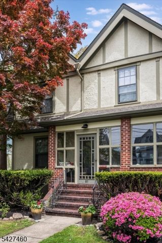 81 Evergreen Ave, Bloomfield Twp., NJ 07003
