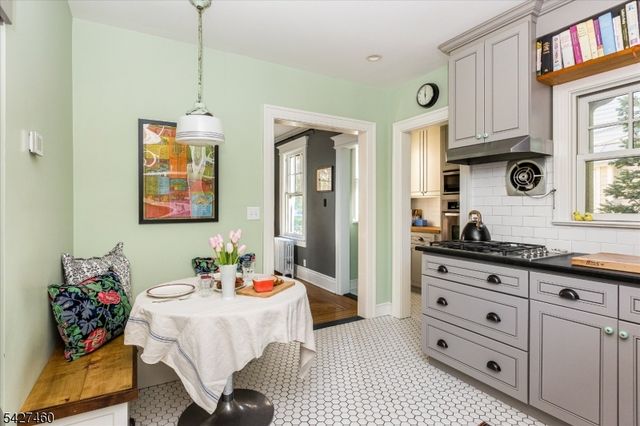 81 Evergreen Ave, Bloomfield Twp., NJ 07003