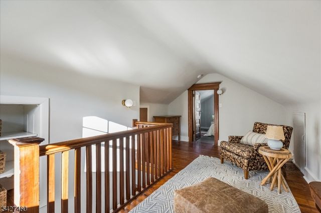 81 Evergreen Ave, Bloomfield Twp., NJ 07003