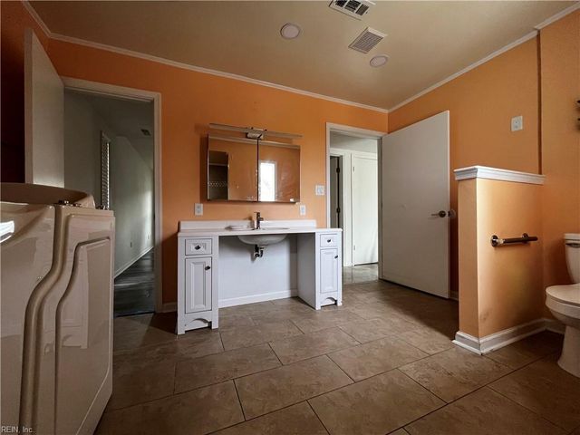 113 Drummonds WAY, Hampton, VA 23669