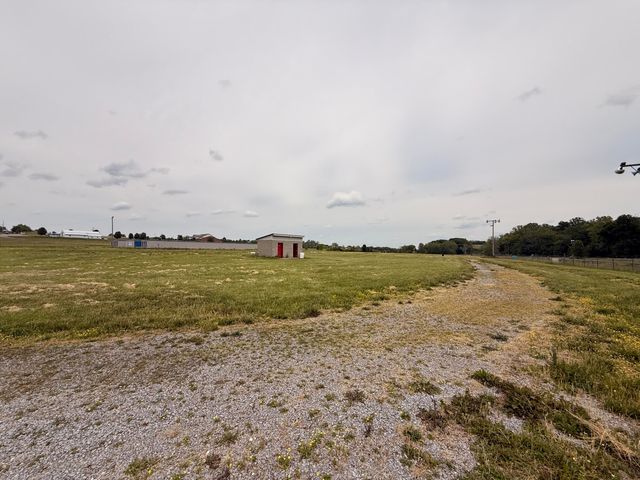 1 Yates Road, Stanford, KY 40484