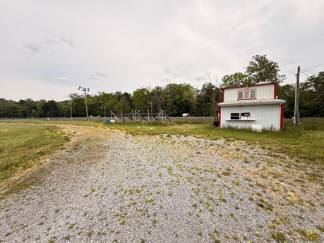 1 Yates Road, Stanford, KY 40484
