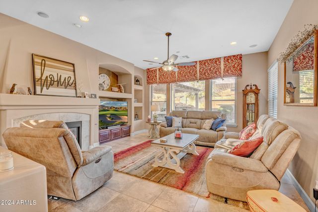 18126 W OCOTILLO Avenue, Goodyear, AZ 85338