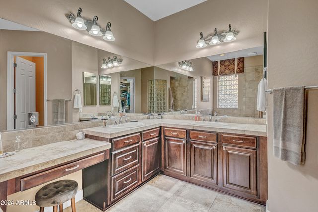 18126 W OCOTILLO Avenue, Goodyear, AZ 85338