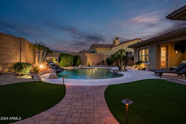 18126 W OCOTILLO Avenue, Goodyear, AZ 85338