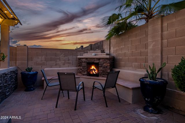 18126 W OCOTILLO Avenue, Goodyear, AZ 85338