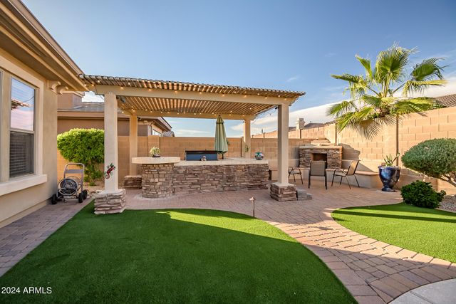 18126 W OCOTILLO Avenue, Goodyear, AZ 85338