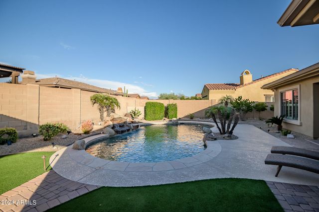 18126 W OCOTILLO Avenue, Goodyear, AZ 85338