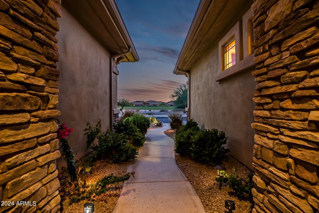 18126 W OCOTILLO Avenue, Goodyear, AZ 85338