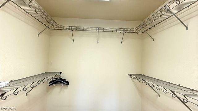 6825 Philharmonic Ave, Las Vegas, NV 89139