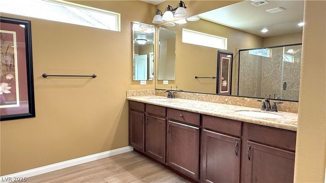 6825 Philharmonic Ave, Las Vegas, NV 89139