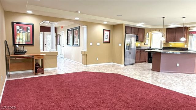 6825 Philharmonic Ave, Las Vegas, NV 89139