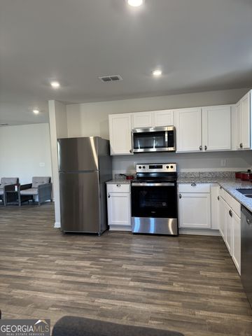 506 Pine Meadows Court, Macon, GA 31206