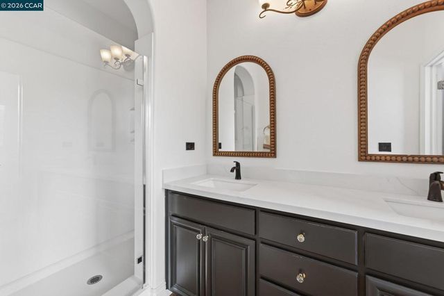 7730 Stoneleaf Rd, San Ramon, CA 94582