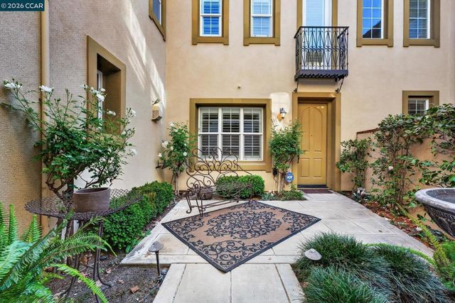 7730 Stoneleaf Rd, San Ramon, CA 94582