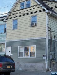 161 Union 2, Belleville, NJ 07109