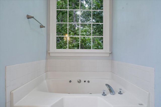 251 Buckingham CT, Roanoke, VA 24019