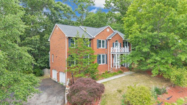 251 Buckingham CT, Roanoke, VA 24019