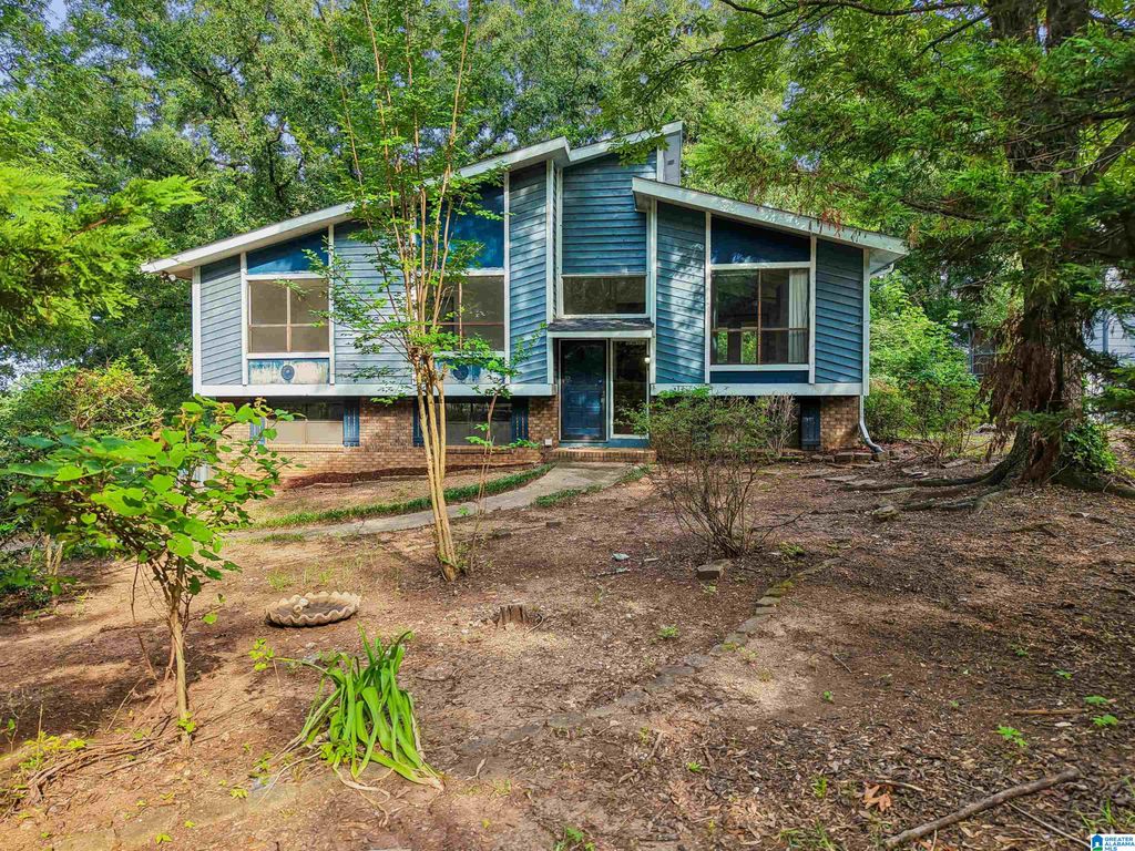 1748 MOLLY DRIVE, Birmingham, AL 35235