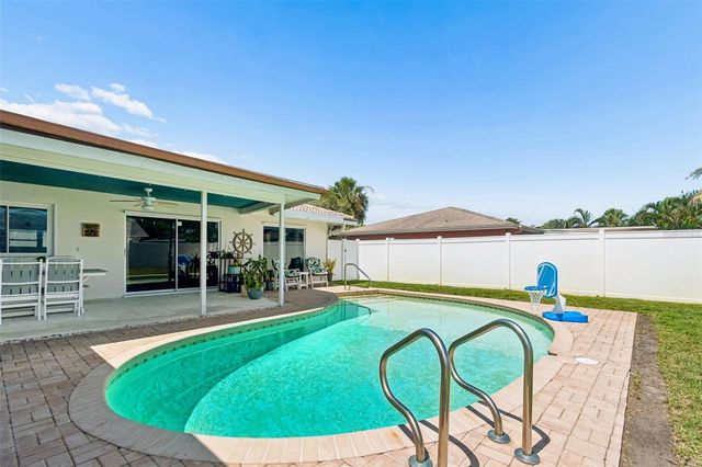 13901 88TH TERRACE, Seminole, FL 33776