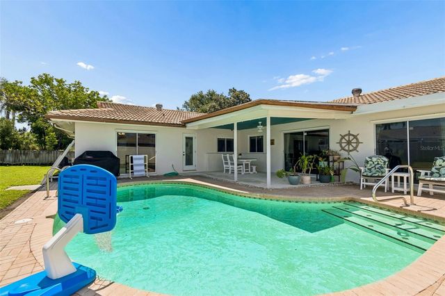 13901 88TH TERRACE, Seminole, FL 33776