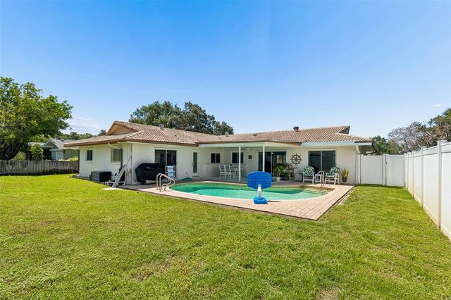 13901 88TH TERRACE, Seminole, FL 33776