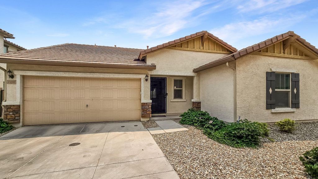 1286 N 165th Avenue, Goodyear, AZ 85338