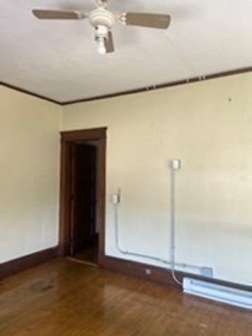 11 Conway St, Greenfield, MA 01301