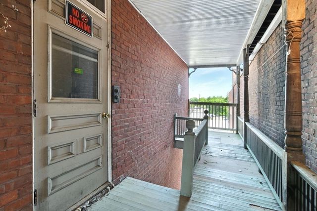 11 Conway St, Greenfield, MA 01301