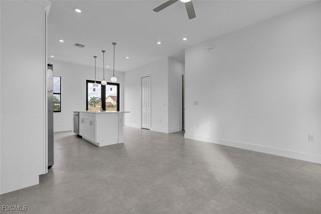 739 Foxtail ST E, Lehigh Acres, FL 33974