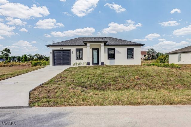 739 Foxtail ST E, Lehigh Acres, FL 33974