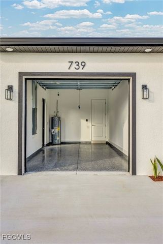 739 Foxtail ST E, Lehigh Acres, FL 33974