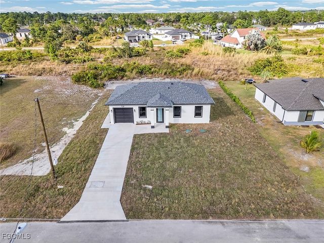 739 Foxtail ST E, Lehigh Acres, FL 33974