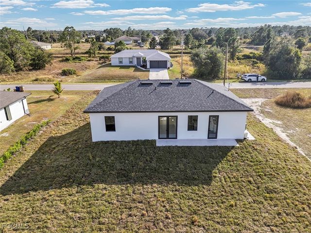 739 Foxtail ST E, Lehigh Acres, FL 33974