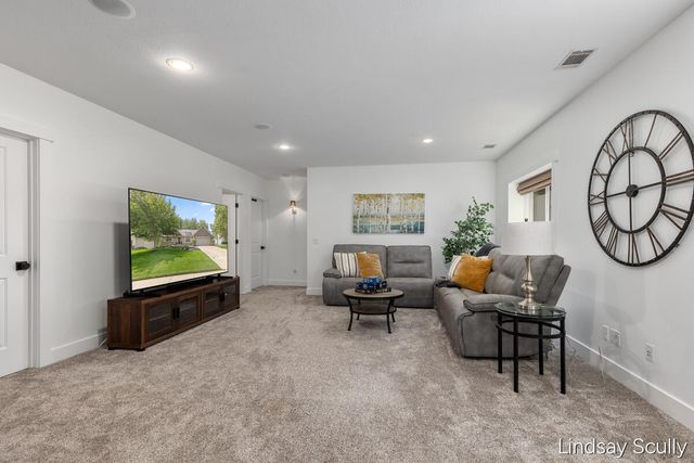 7889 Meadowood Drive, Georgetown Twp, MI 49426