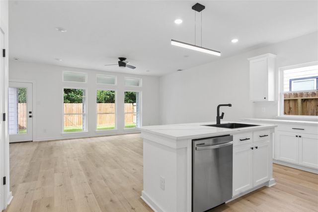 3122 Dawson Lane, Houston, TX 77051