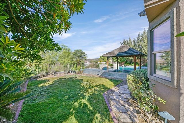 2184 Pont National Drive, Henderson, NV 89044
