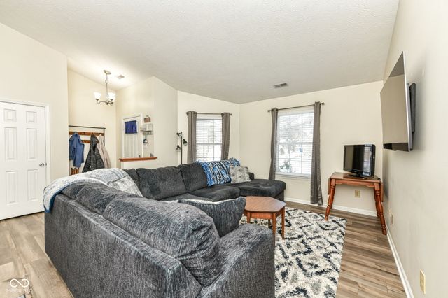 20693 Alpine Drive, Noblesville, IN 46062