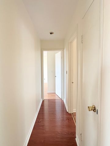 3201 W Berwyn Avenue 1S, Chicago, IL 60625