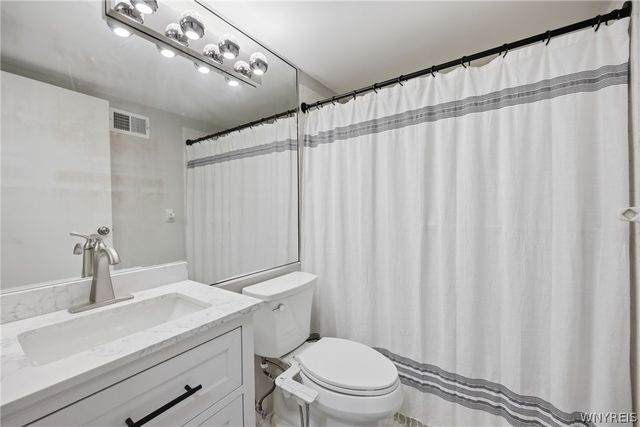 4545 Chestnut Ridge Road 114A, Amherst, NY 14228