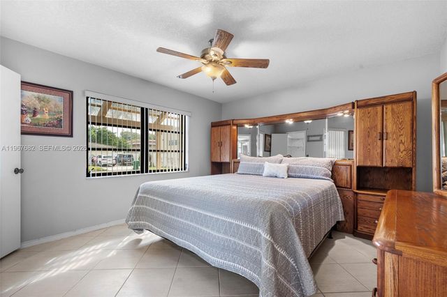 101 NE 2nd Pl 0, Dania Beach, FL 33004