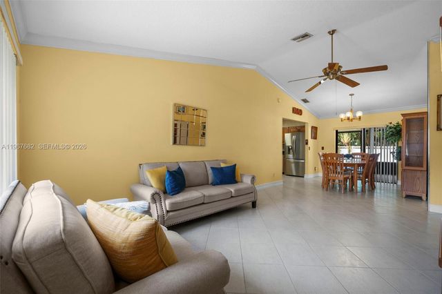 101 NE 2nd Pl 0, Dania Beach, FL 33004