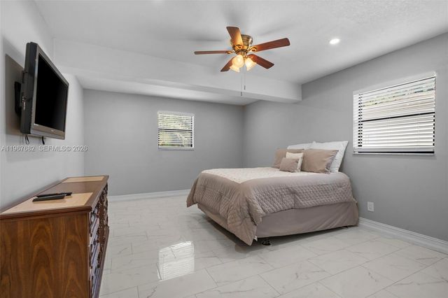 101 NE 2nd Pl 0, Dania Beach, FL 33004