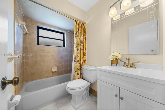 101 NE 2nd Pl 0, Dania Beach, FL 33004