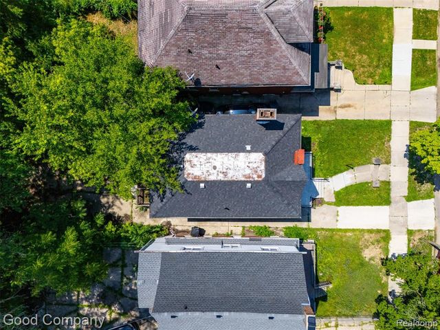 2717 Burlingame, Detroit, MI 48206