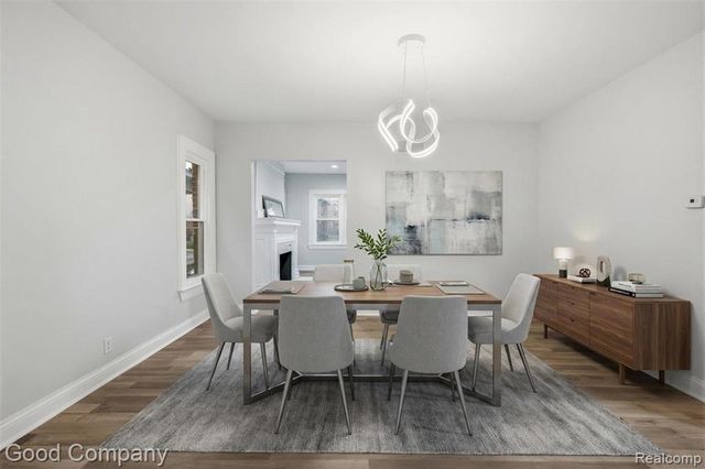 2717 Burlingame, Detroit, MI 48206