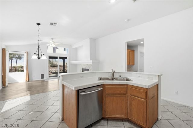 6566 Aurora Dawn Drive, Las Vegas, NV 89142