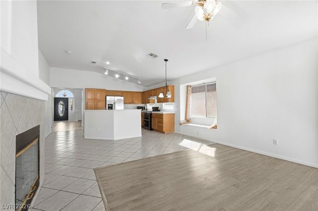 6566 Aurora Dawn Drive, Las Vegas, NV 89142