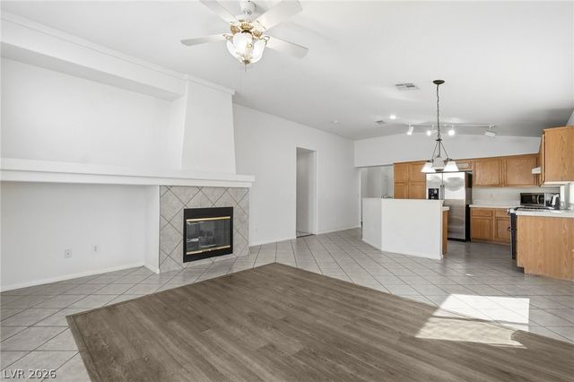 6566 Aurora Dawn Drive, Las Vegas, NV 89142